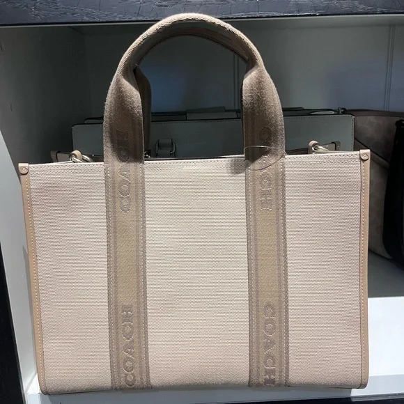New Coach Smith Tote Bag - Picture 5 of 9